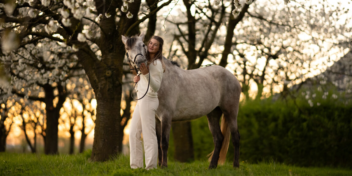 Bloesem fotoshoot met Loulou en Lotus